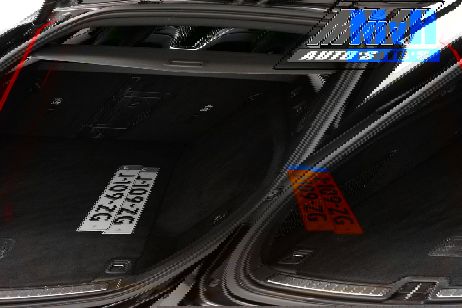 Volvo V60 2.0 B4 R-Design|PANO|H/K AUDIO|STOEL/STUUR.VERW|NAP