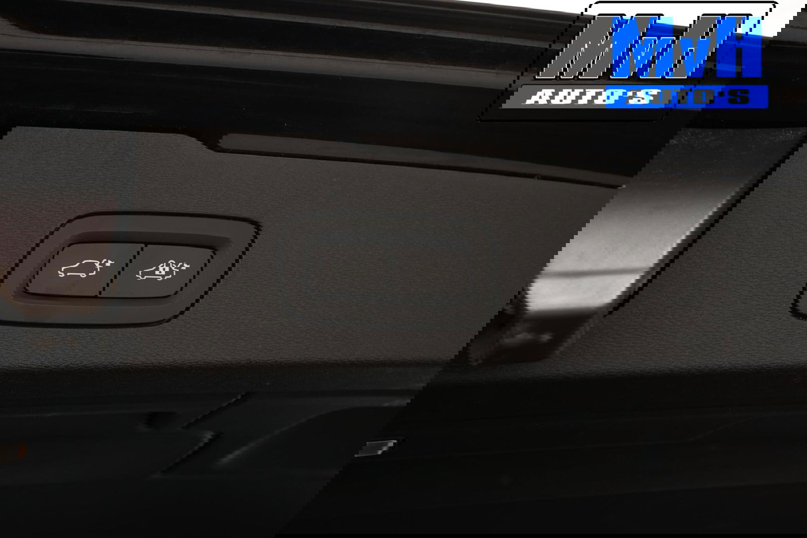 Volvo V60 2.0 B4 R-Design|PANO|H/K AUDIO|STOEL/STUUR.VERW|NAP