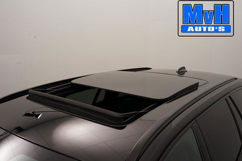 Volvo V60 2.0 B4 R-Design|PANO|H/K AUDIO|STOEL/STUUR.VERW|NAP