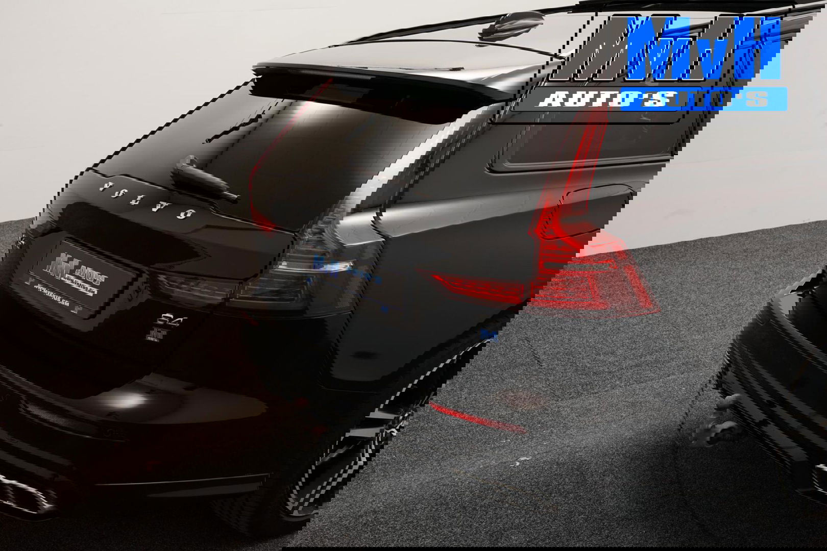 Volvo V60 2.0 B4 R-Design|PANO|H/K AUDIO|STOEL/STUUR.VERW|NAP