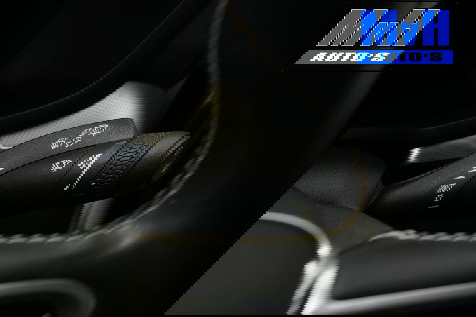 Volvo V60 2.0 B4 R-Design|PANO|H/K AUDIO|STOEL/STUUR.VERW|NAP