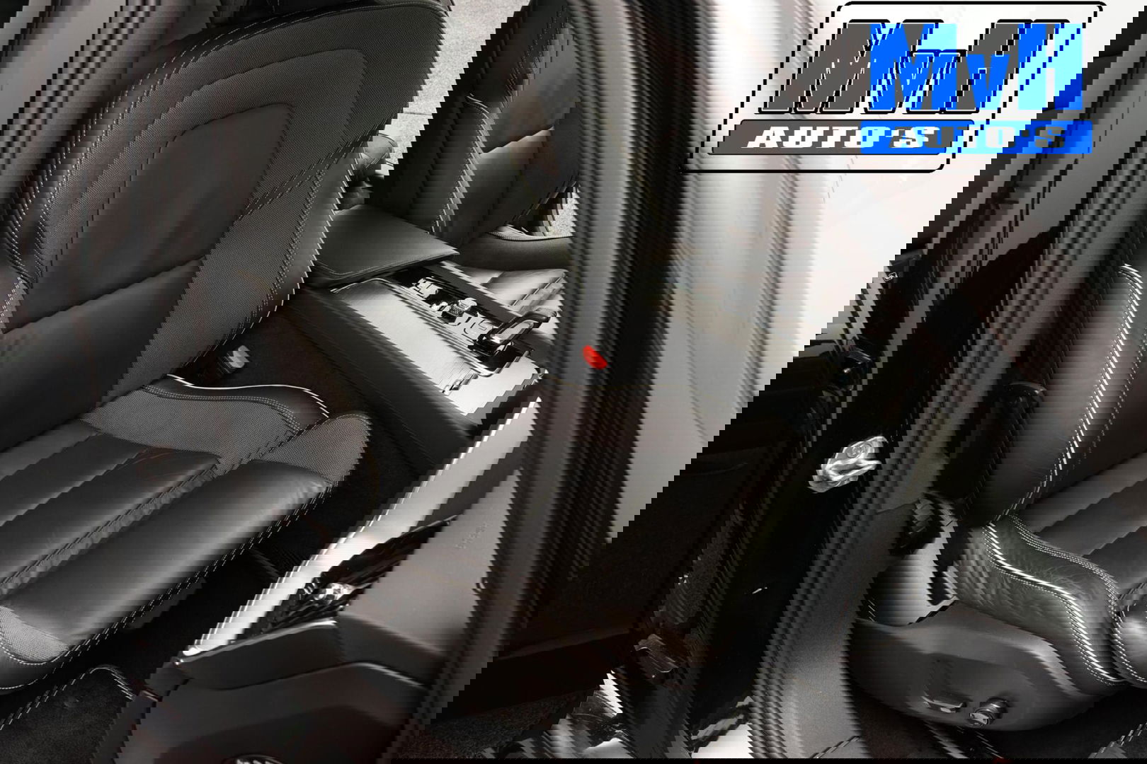 Volvo V60 2.0 B4 R-Design|PANO|H/K AUDIO|STOEL/STUUR.VERW|NAP