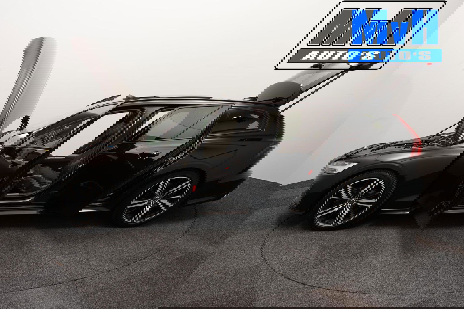 Volvo V60 2.0 B4 R-Design|PANO|H/K AUDIO|STOEL/STUUR.VERW|NAP