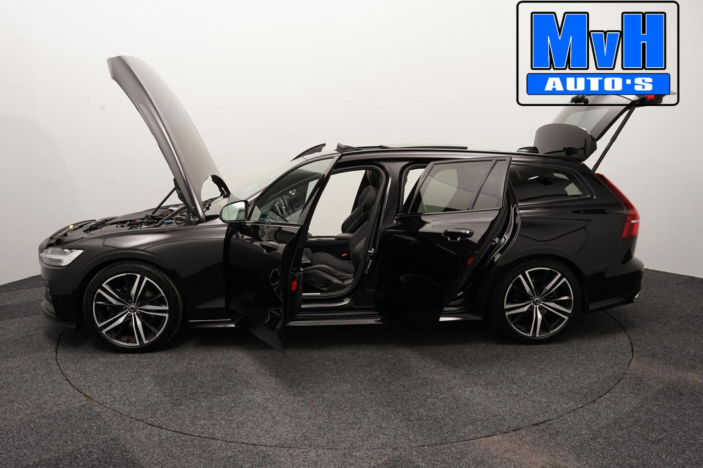 Volvo V60 2.0 B4 R-Design|PANO|H/K AUDIO|STOEL/STUUR.VERW|NAP