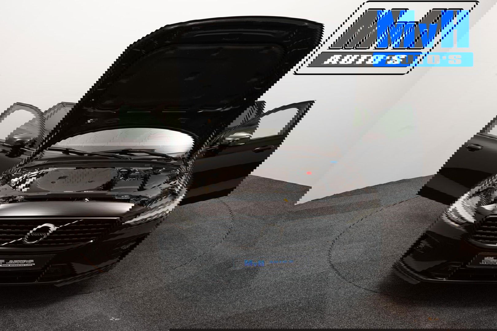 Volvo V60 2.0 B4 R-Design|PANO|H/K AUDIO|STOEL/STUUR.VERW|NAP