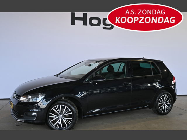 Volkswagen Golf - 1.2 TSI Allstar Connected Series Automaat Navigatie Carplay Stoelverwarming Goed Onderhouden! Inruil Mogelijk!