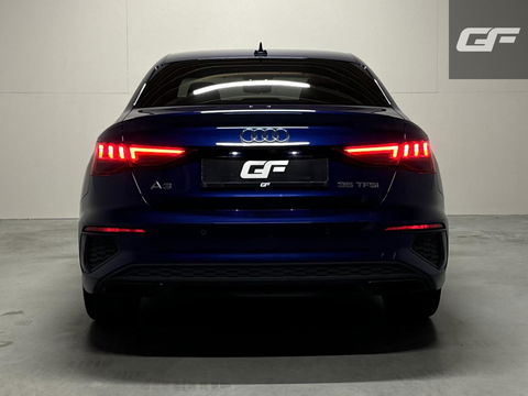 Audi A3 Limousine 35 TFSI S-Line Black Edition CarPlay Camera