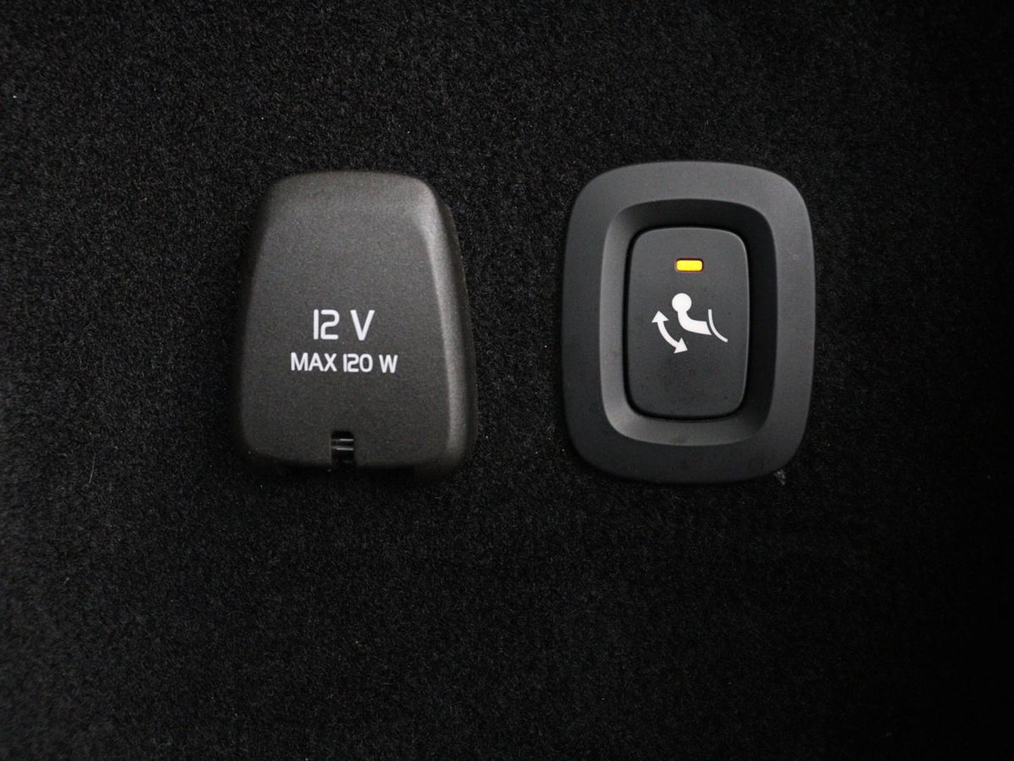 Volvo V60 2.0 T6 Recharge AWD Business Pro | Trekhaak | 360 Camera | Adaptive Cruise | Navigatie | Carplay | Full LED | PHEV | Plug In