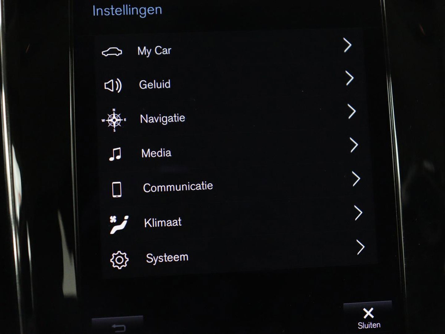 Volvo V60 2.0 T6 Recharge AWD Business Pro | Trekhaak | 360 Camera | Adaptive Cruise | Navigatie | Carplay | Full LED | PHEV | Plug In