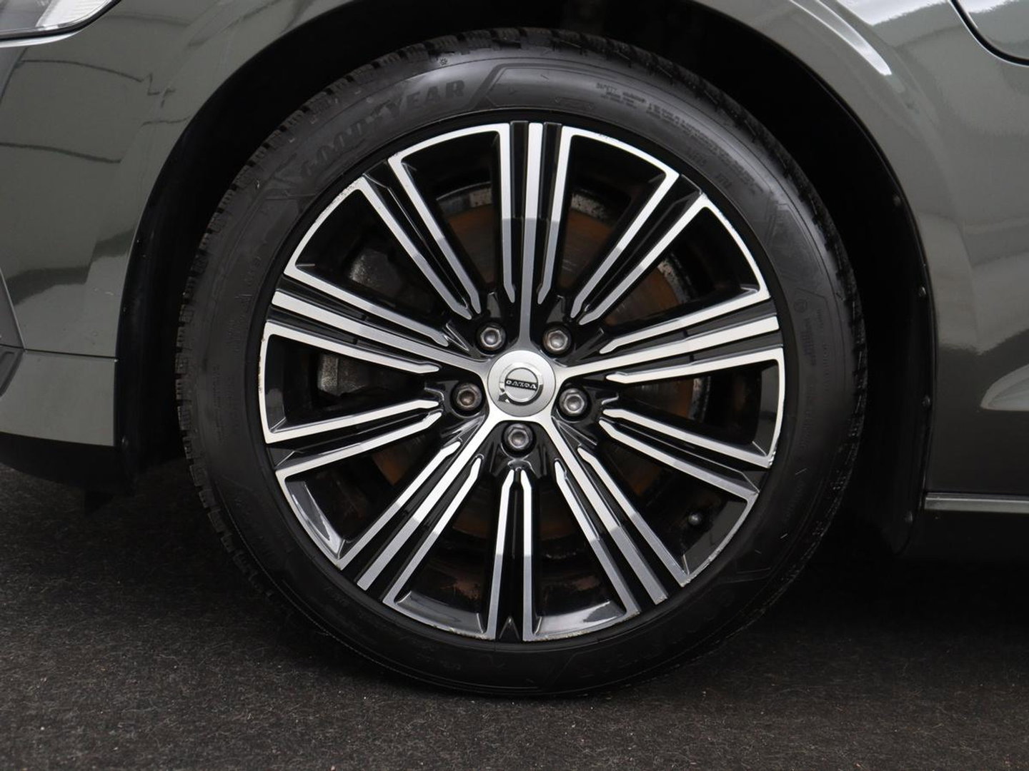 Volvo V60 2.0 T6 Recharge AWD Business Pro | Trekhaak | 360 Camera | Adaptive Cruise | Navigatie | Carplay | Full LED | PHEV | Plug In