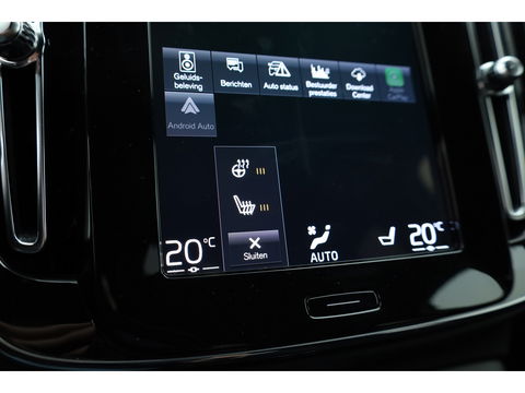 Volvo XC40 1.5 T5 Plug-in hybrid Plus Dark Facelift | Trekhaak elek. | 20 inch | elek. Sportstoelen | H&K Audio |