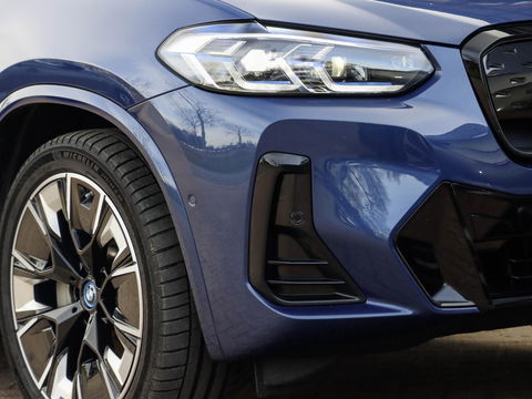 BMW iX3 High Executive 80 kWh M Sport Pano Laser ACC Harman Kardon Trekhaak