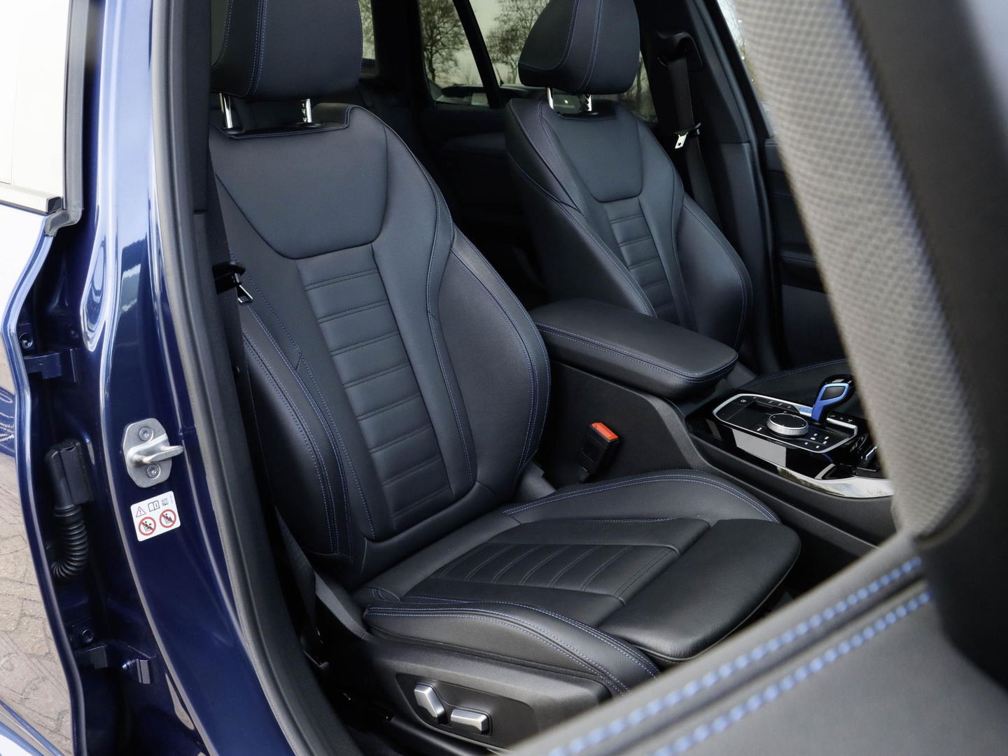 BMW iX3 High Executive 80 kWh M Sport Pano Laser ACC Harman Kardon Trekhaak