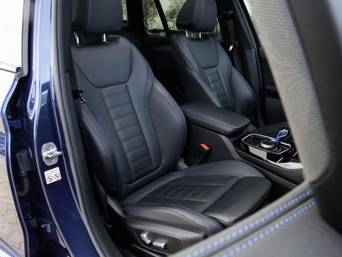 BMW iX3 High Executive 80 kWh M Sport Pano Laser ACC Harman Kardon Trekhaak