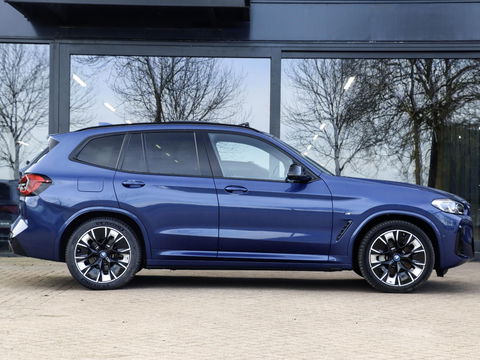 BMW iX3 High Executive 80 kWh M Sport Pano Laser ACC Harman Kardon Trekhaak