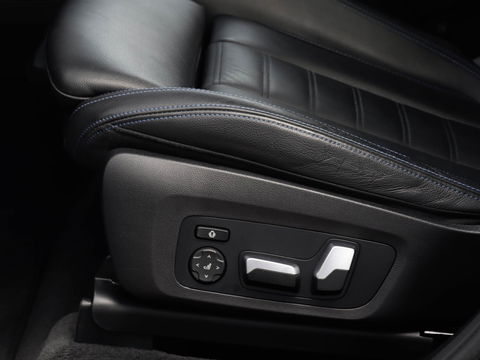 BMW iX3 High Executive 80 kWh M Sport Pano Laser ACC Harman Kardon Trekhaak