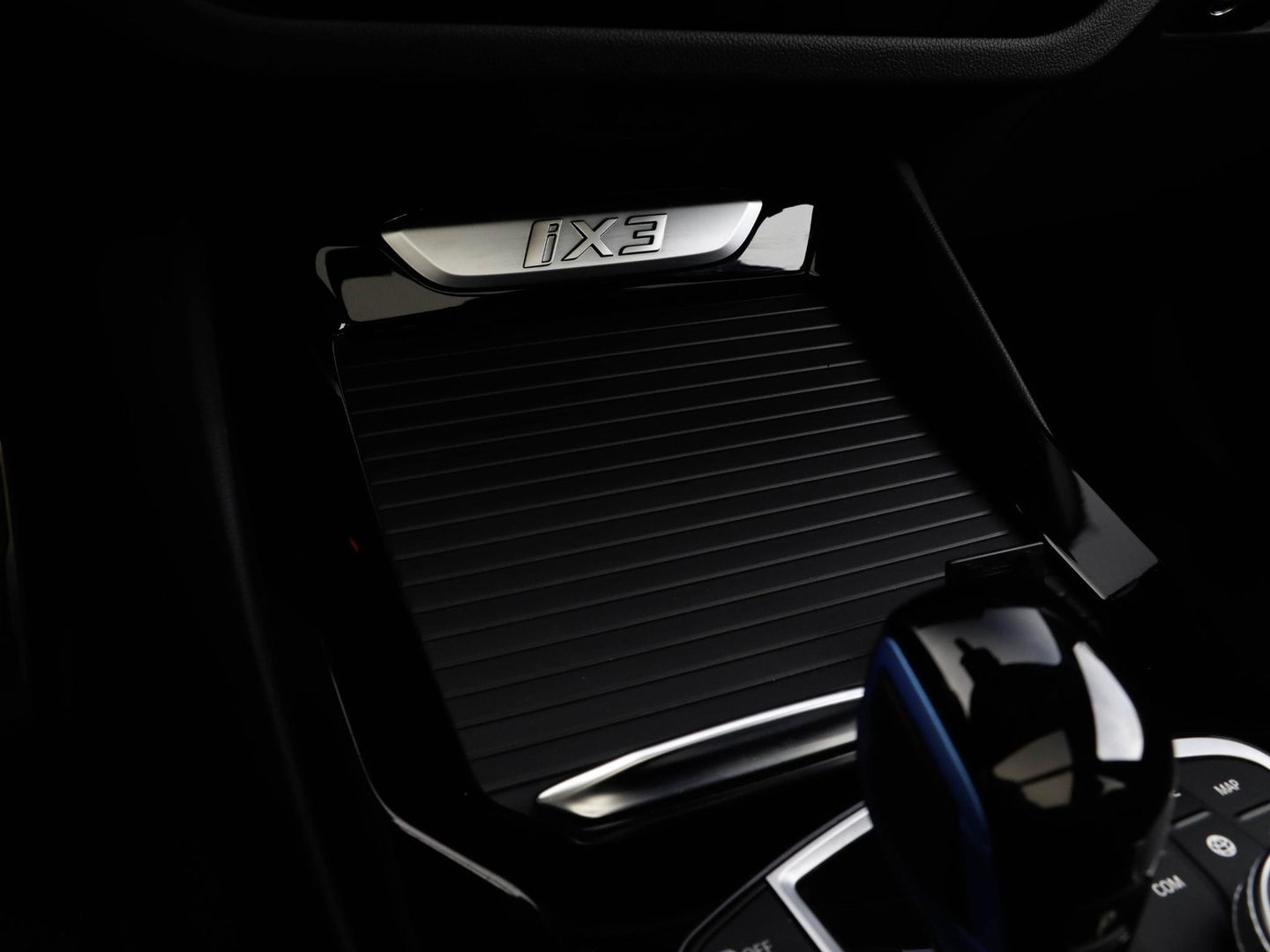 BMW iX3 High Executive 80 kWh M Sport Pano Laser ACC Harman Kardon Trekhaak