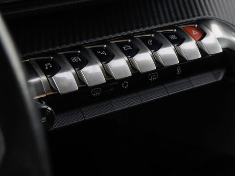 Peugeot 3008 1.2 PureTech Active 130PK | Nw Distributieriem | Trekhaak