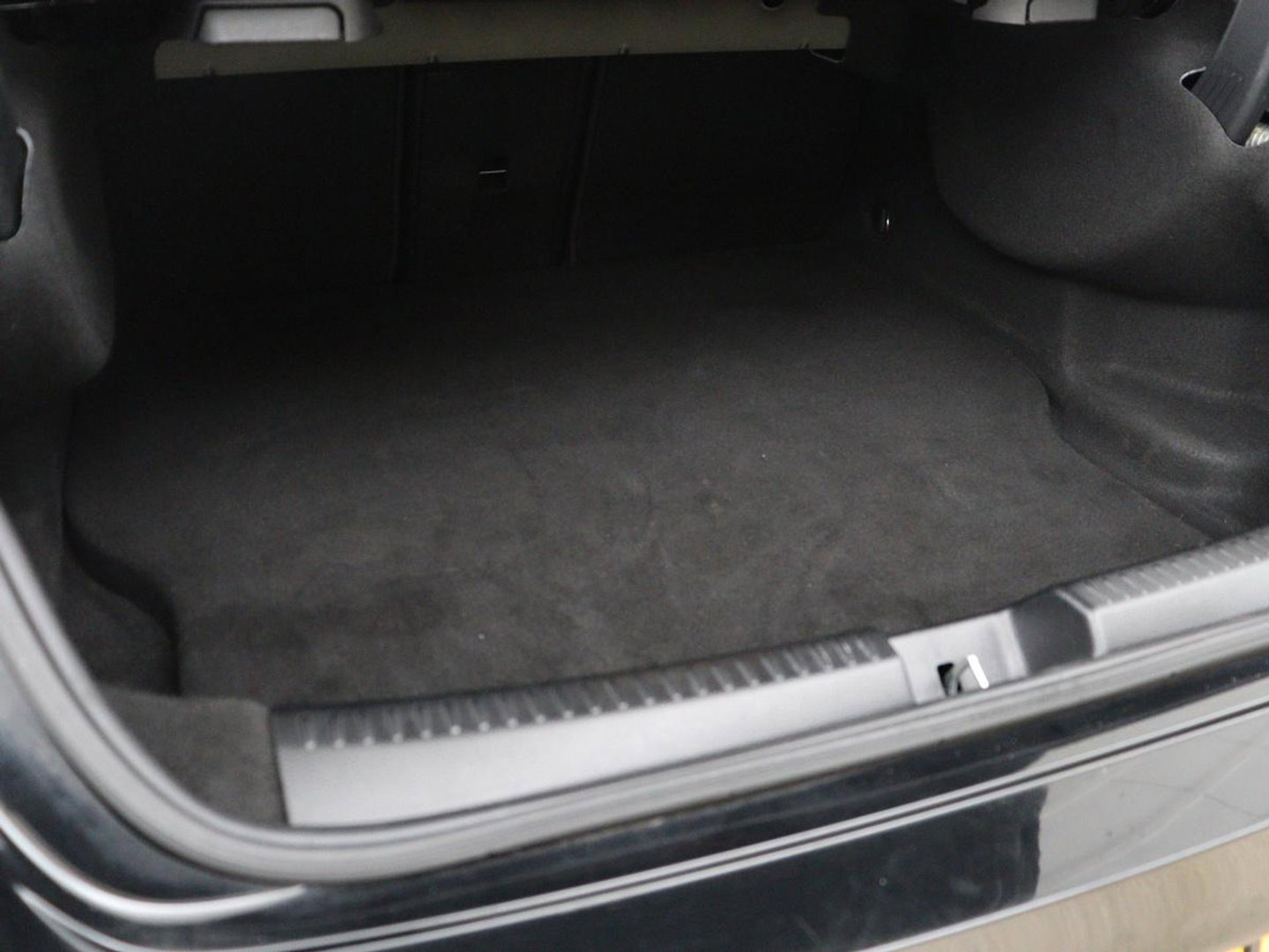 Mercedes-Benz CLA-Klasse 250e AMG | SOH 98% | Stoelverwarming | Widescreen | Sfeerverlichting | Full LED | Park Assist | Camera | Navigatie | Half leder | PHEV | Plug In