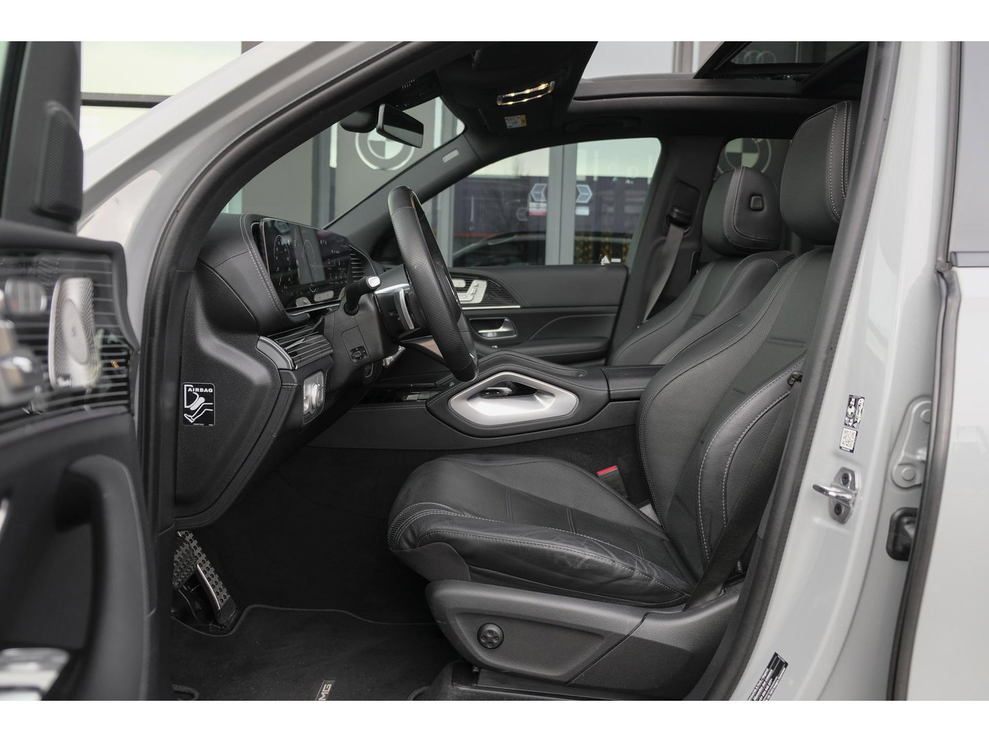 Mercedes-Benz GLE GLE400e AMG 381pk Panoramadak *BTW* Alpingrau *SOH 97%* Luchtvering NLauto 22" LMV Trekhaak