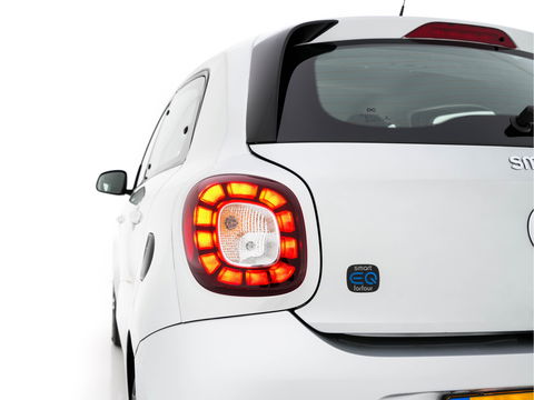 Smart Forfour EQ Business Solution {SOH-87%} (INCL-BTW) Aut. *NAVI-FULLMAP | LEATHER | ECC | CRUISE | HEATED-COMFORT-SEATS | 15"ALU*