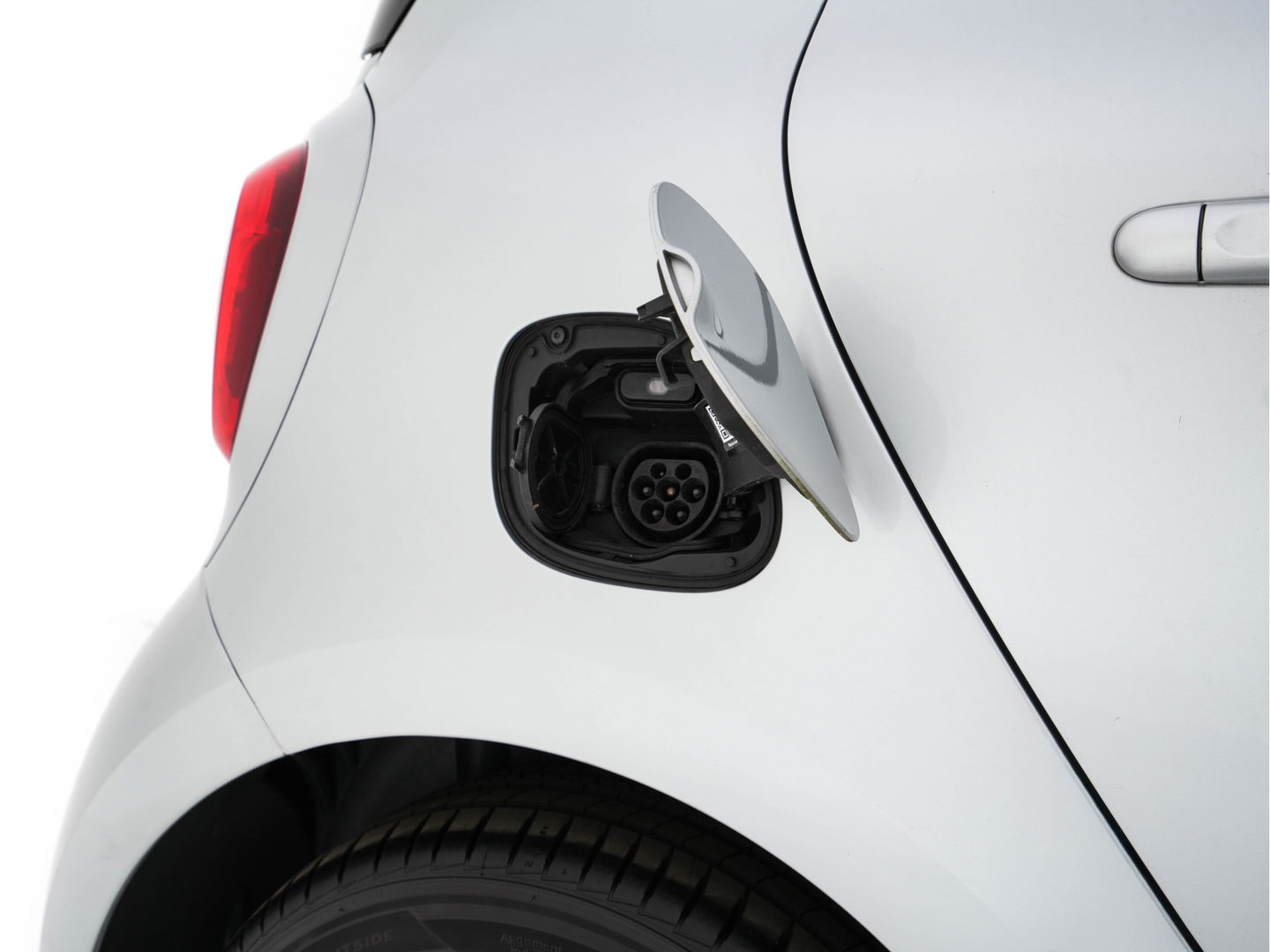 Smart Forfour EQ Business Solution {SOH-87%} (INCL-BTW) Aut. *NAVI-FULLMAP | LEATHER | ECC | CRUISE | HEATED-COMFORT-SEATS | 15"ALU*