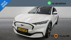 Ford Mustang Mach-E - RWD 75 kWh Technology+ | Trekhaak | Panorama | Leder | B&O Sound |