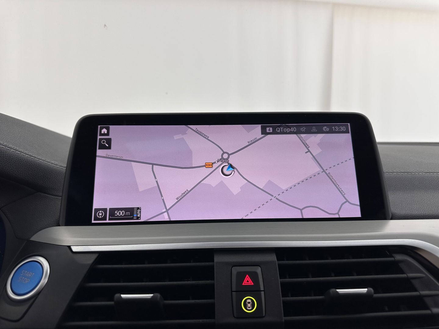 BMW iX3 High Executive 80 kWh [ 3-Fase-11kW ] {SOH-98%} (INCL-BTW) Aut. *PANO | LEATHER | HARMAN/KARDON | FULL-LED | BLINDSPOT | MEMORY-PACK | DIGI-COCKPIT | HEATED-SPORTSEATS | KEYLESS | TOPVIEW | DAB+ | NAVI-FULLMAP | HEAD-UP | PRIVACY-GLASS | .