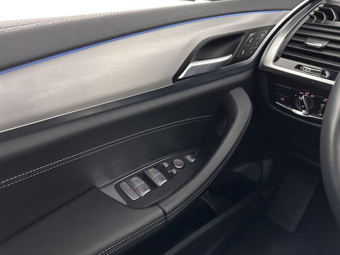 BMW iX3 High Executive 80 kWh [ 3-Fase-11kW ] {SOH-98%} (INCL-BTW) Aut. *PANO | LEATHER | HARMAN/KARDON | FULL-LED | BLINDSPOT | MEMORY-PACK | DIGI-COCKPIT | HEATED-SPORTSEATS | KEYLESS | TOPVIEW | DAB+ | NAVI-FULLMAP | HEAD-UP | PRIVACY-GLASS | .