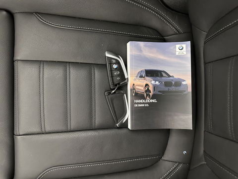 BMW iX3 High Executive 80 kWh [ 3-Fase-11kW ] {SOH-98%} (INCL-BTW) Aut. *PANO | LEATHER | HARMAN/KARDON | FULL-LED | BLINDSPOT | MEMORY-PACK | DIGI-COCKPIT | HEATED-SPORTSEATS | KEYLESS | TOPVIEW | DAB+ | NAVI-FULLMAP | HEAD-UP | PRIVACY-GLASS | .