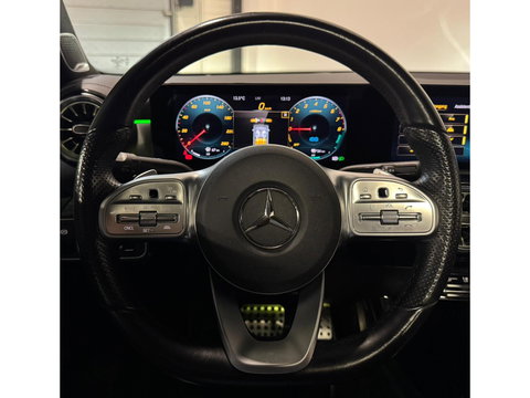 Mercedes-Benz A-Klasse 250 e Business Solution AMG PANO HUD CAM