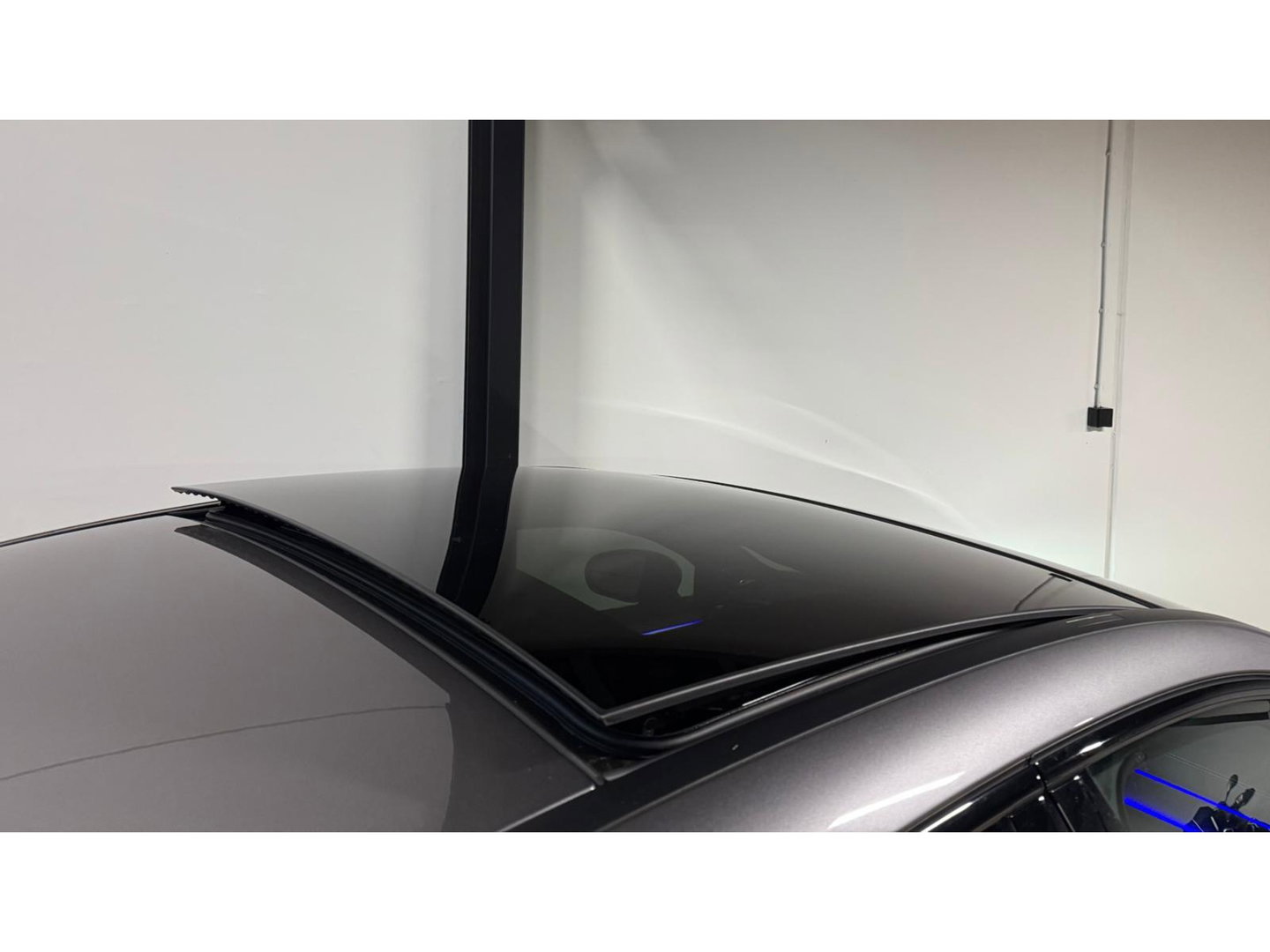 Mercedes-Benz A-Klasse 250 e Business Solution AMG PANO HUD CAM