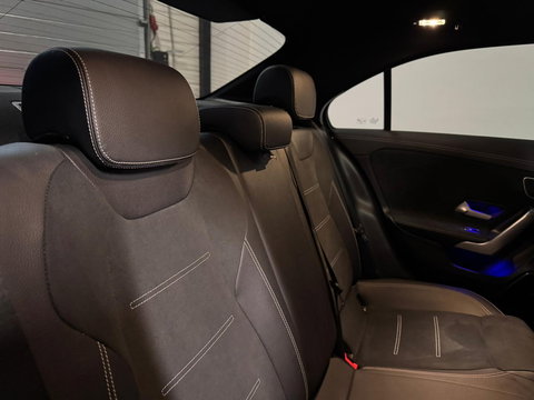 Mercedes-Benz A-Klasse 250 e Business Solution AMG PANO HUD CAM