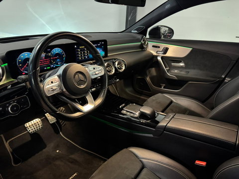 Mercedes-Benz A-Klasse 250 e Business Solution AMG PANO HUD CAM