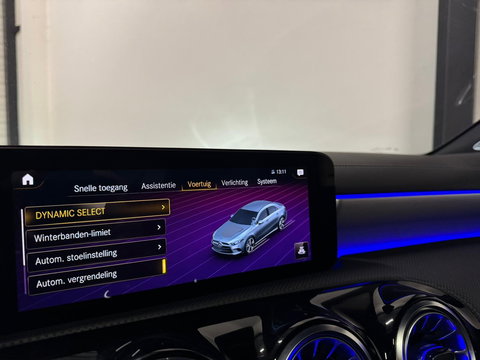 Mercedes-Benz A-Klasse 250 e Business Solution AMG PANO HUD CAM