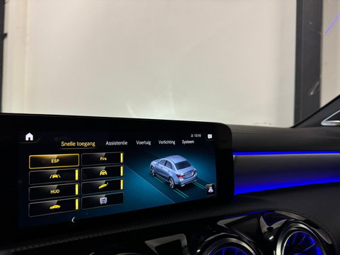 Mercedes-Benz A-Klasse 250 e Business Solution AMG PANO HUD CAM