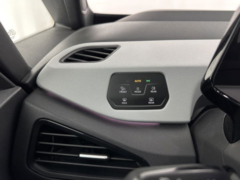 Volkswagen ID.3 First Max 58 kWh [ 3-Fase-11kW ] {SOH-87%} (INCL-BTW) *HEATPUMP | PANO | HEAD-UP | ADAPTIVE-CRUISE | IQ-LIGHTS | BLINDSPOT | CAMERA | KEYLESS | MICROFIBRE | AMBIENTLIGHT | NAVI-FULLMAP | DAB+ | ECC | HEATED-SPORTSEATS | DIGI-COCKPIT |