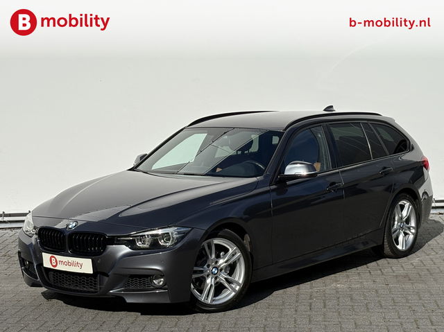 BMW 3 Serie - Touring 318i High Executive M-Sport Trekhaak Apple CarPlay | Achteruitrijcamera | HIFI | Leer | DAB Audio