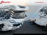 Adria MATRIX 670 SL Lengtebedden Bj.2021 - | Level Systeem | Luchtvering | Garage | Zonnepaneel MAXXFAN | Achteruitrijcamera | Fietsendrager