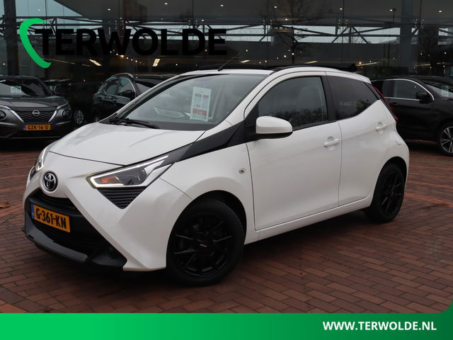 Toyota Aygo - 1.0 VVT-i x-play limited | Vouwdak | Parkeercamera | Lichtmetalen velgen |