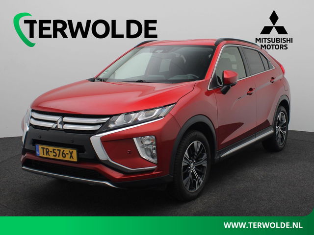 Mitsubishi Eclipse Cross - 1.5 DI-T Intense | Trekhaak | Parkeercamera | Head-Up |