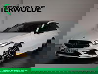 Mercedes-Benz A-Klasse - 200 Business Solution AMG | Panoramadak | Night Pakket | Trekhaak |