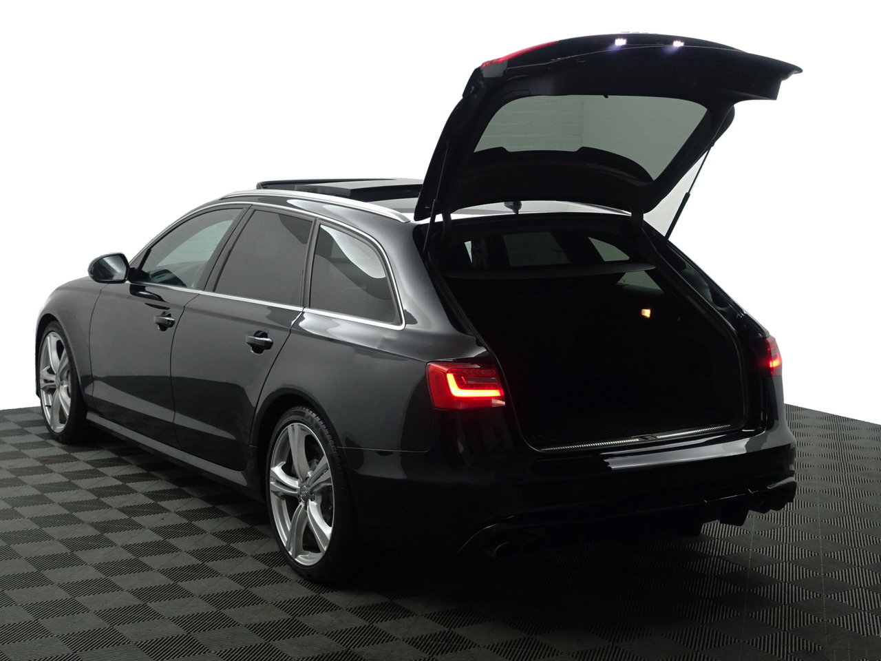 Audi S6