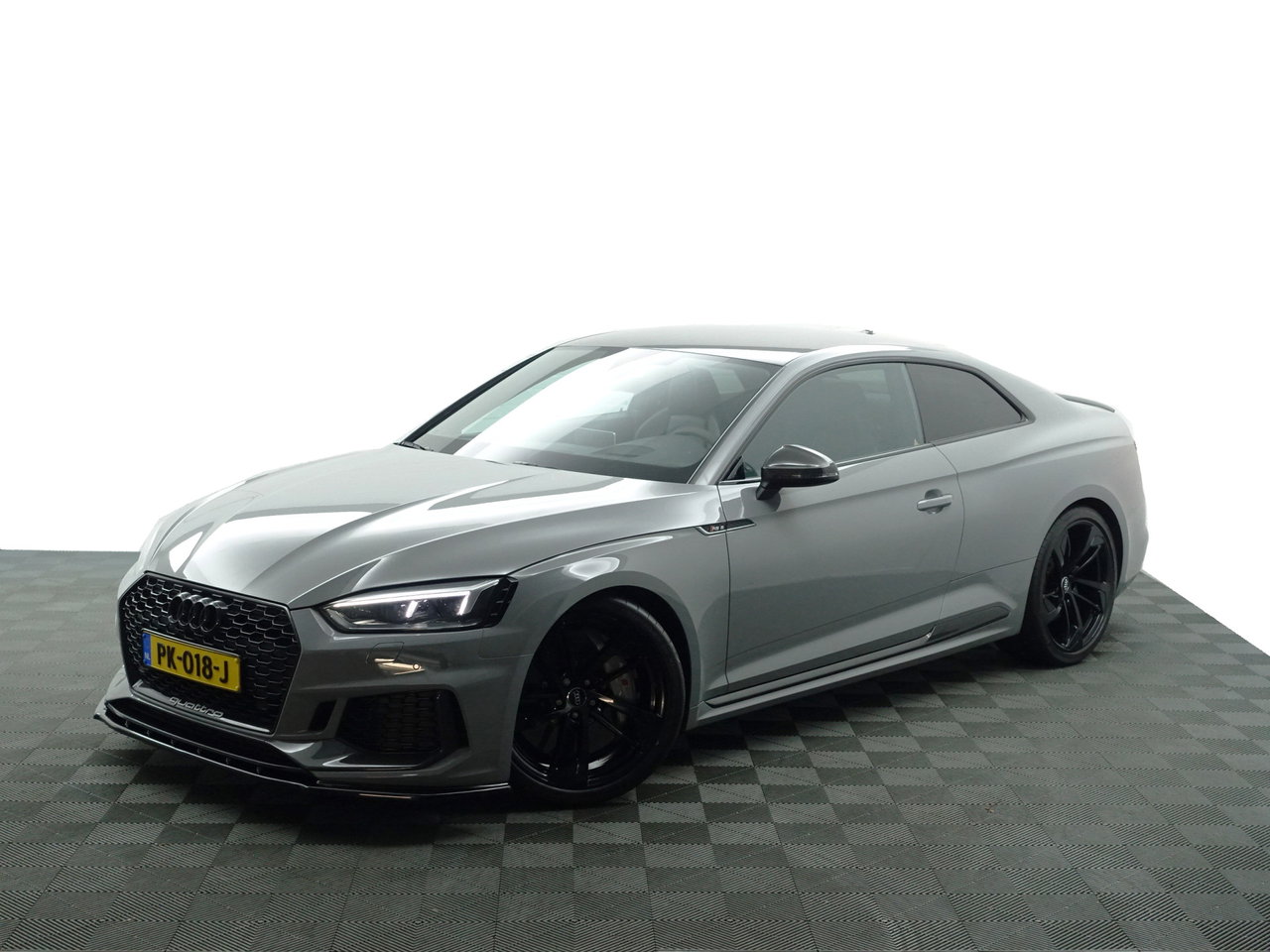 Audi RS5