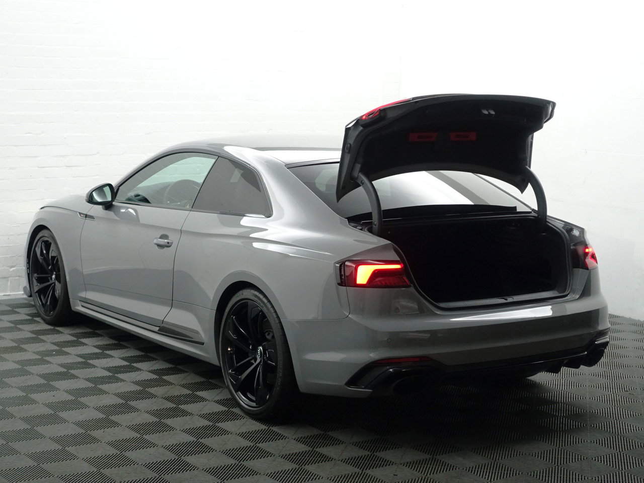 Audi RS5