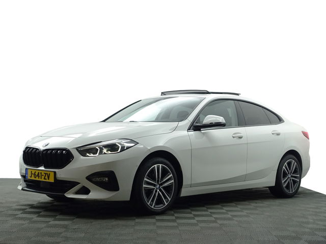 BMW 2 Serie - Gran Coupé 218i M Executive Edition Aut- Panoramadak, Stuur/Stoelverwarming, Sfeerverlichting, Carplay, Sport Interieur