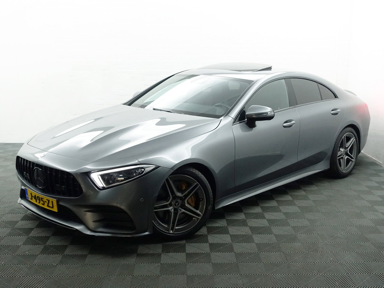 Mercedes-Benz CLS