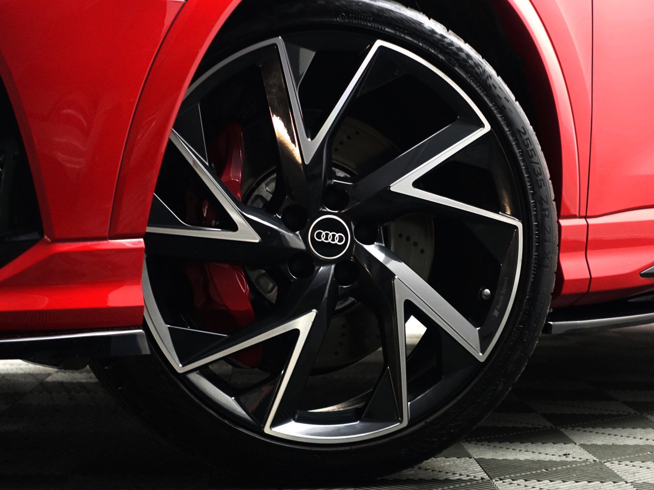 Audi RSQ3