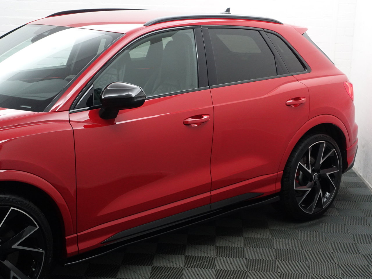 Audi RSQ3
