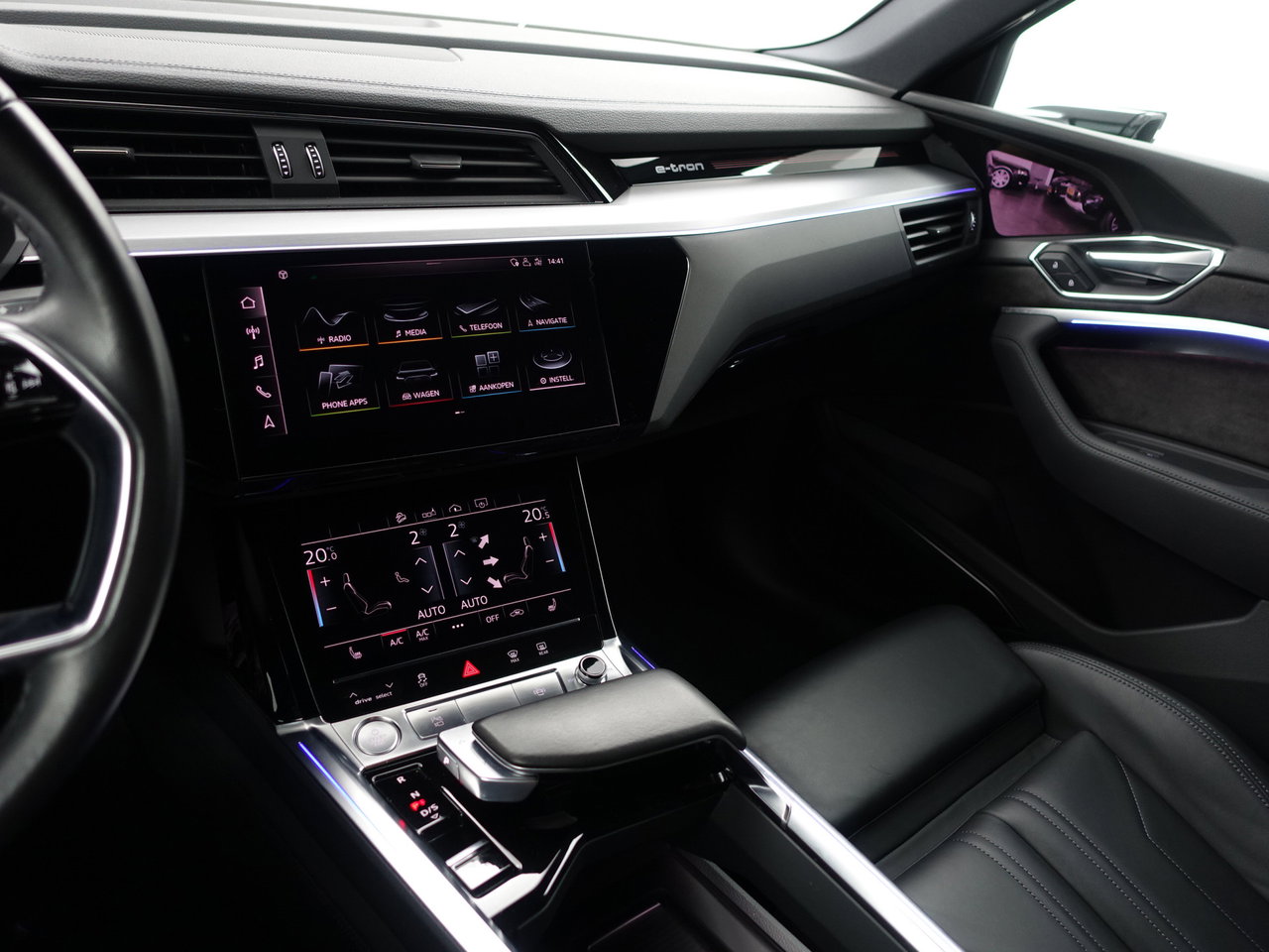 Audi e-tron